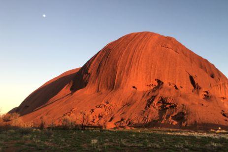 Ayers Rock im Outback in Australien